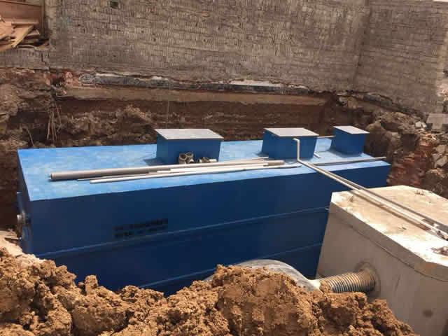醫院污水處理設備施工現場